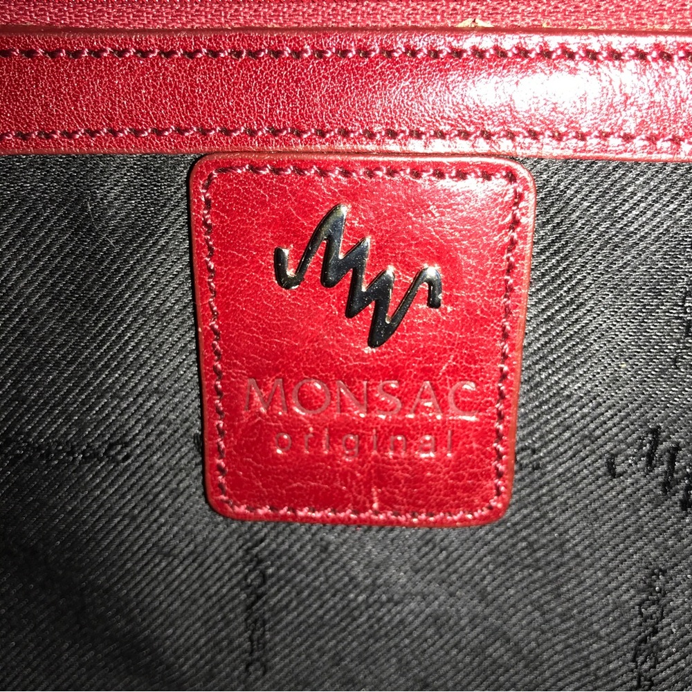 Monsac red leather paisley embossed shoulder bag purse - Picture 12 of 13